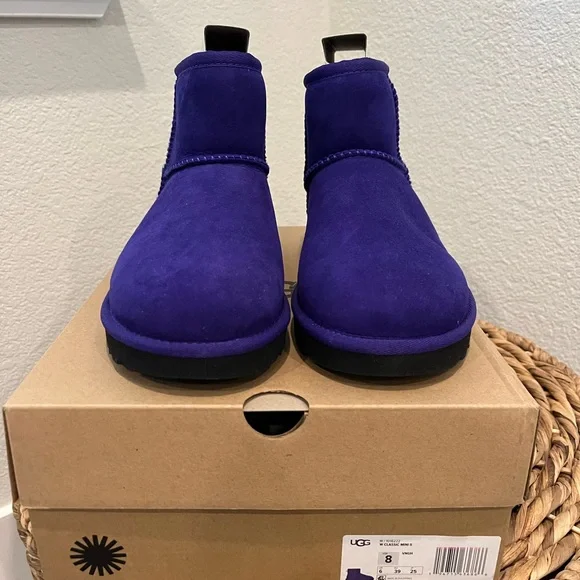 UGG Classic Mini II in Vibrant Purple - Picture 4 of 15